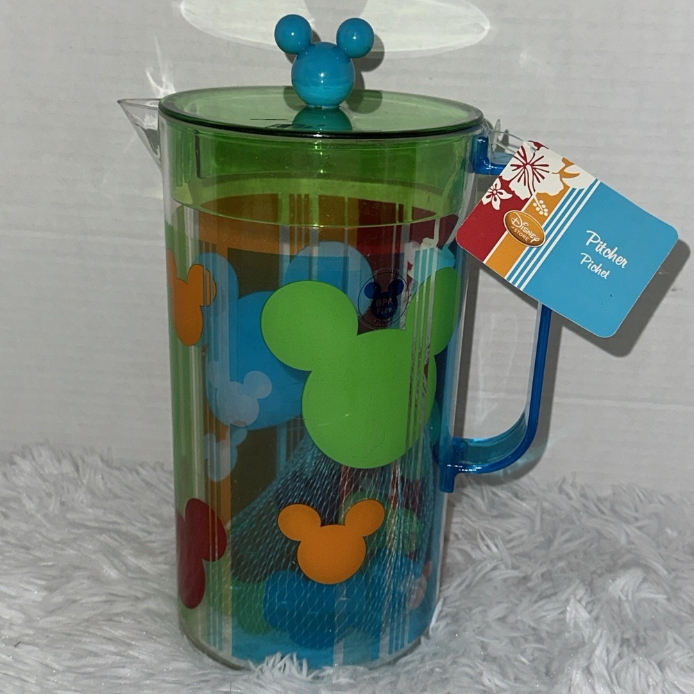 Disney Store Mickey Mouse Acrylic Pitcher‎ with Reusable Mickey Ice Cubes NWT
